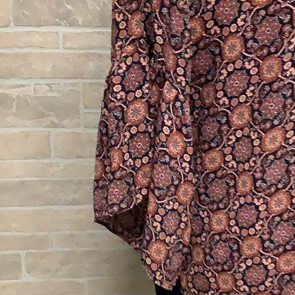 LOFT Outlet - Sz XL - Brown/ Orange Boxy Blouse with 3/4 handkerchief Sleeves - Picture 4 of 5